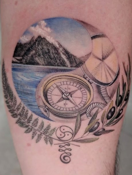 Compass Tattoo To Give You Direction [Guide For 2021] - Tattoo Stylist |  Compass tattoo, Compass tattoo design, Viking compass tattoo