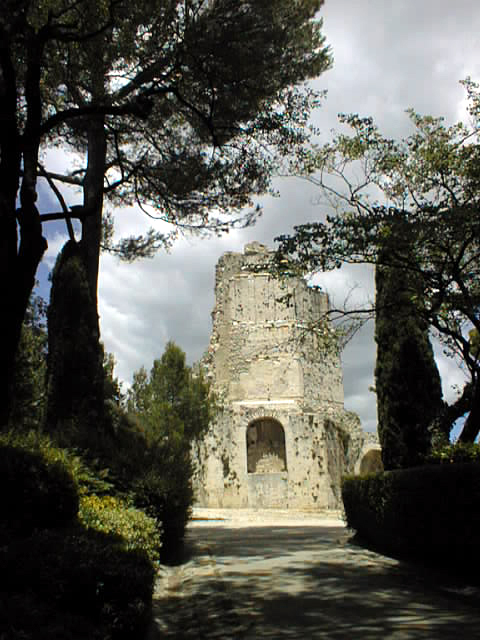 f18_Nimes.jpg 188.5K