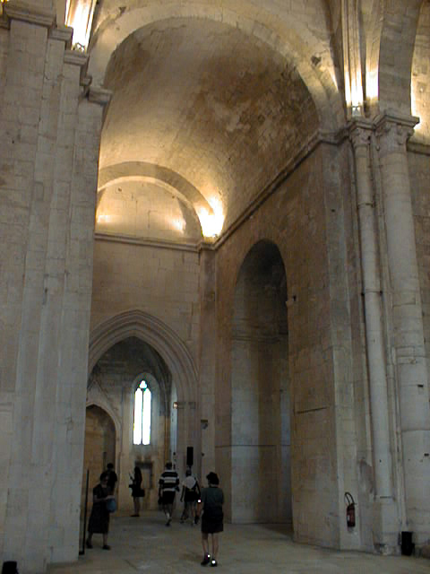 f30_Abbaye_du_Montmajour.jpg 155.7K