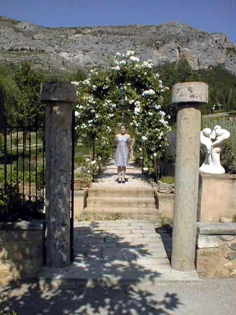f55_Moustiers_Sainte_Marie.jpg 195.6K
